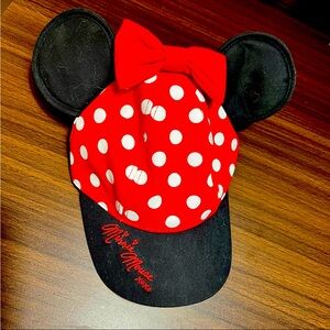 ❤️ Minnie Mouse hat cap WDW black ears NWT youth SnapBack DisneyWorld white dots